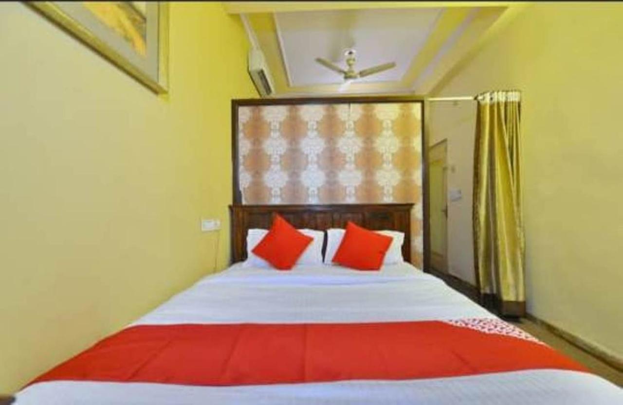 Hotel Silver Plaza Джайпур Екстериор снимка